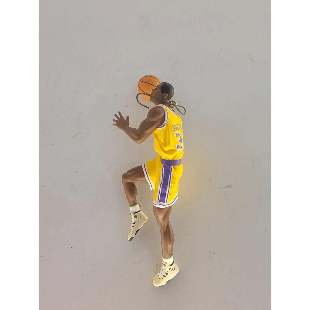 Hallmark Keepsake Magic Johnson Hoop Stars Ornament 1997 Lakers w/ Box